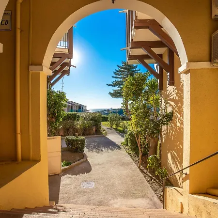 Village Cap Esterel - L'esquinade-69 By Interhome *